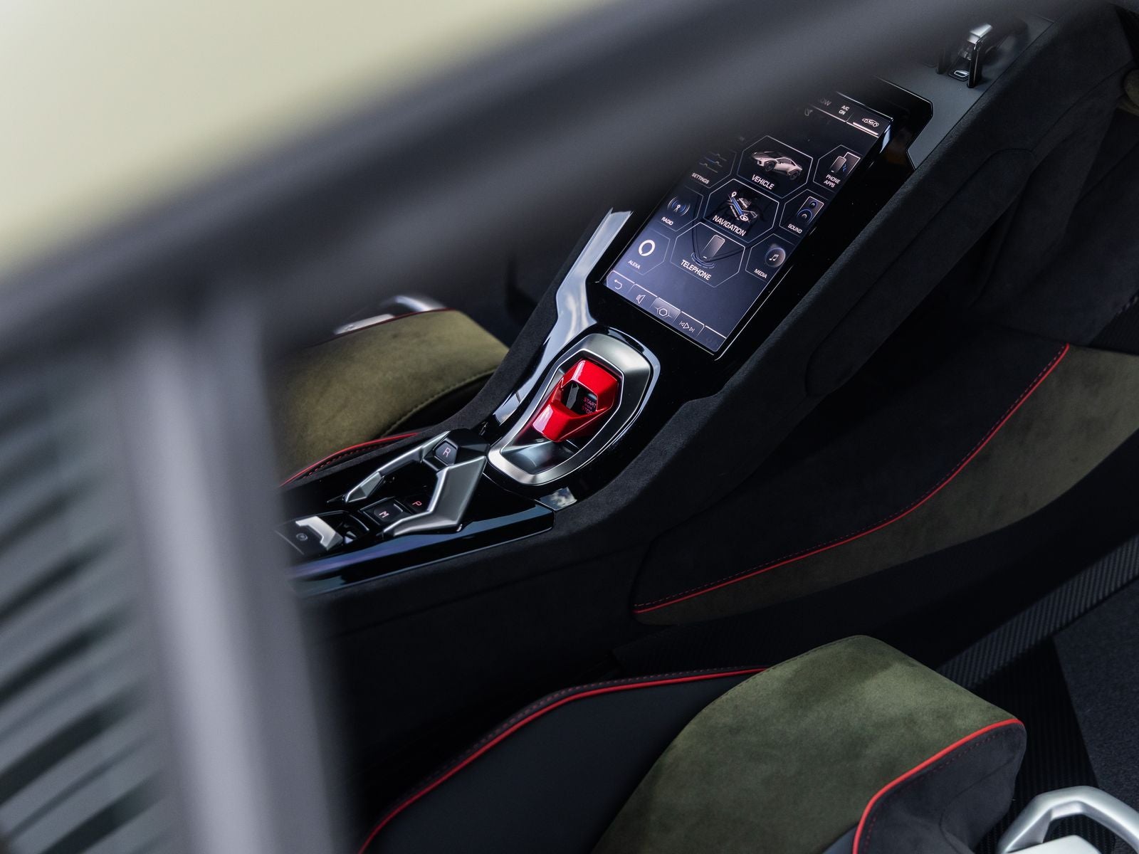 2024 Lamborghini Huracan Sterrato Base