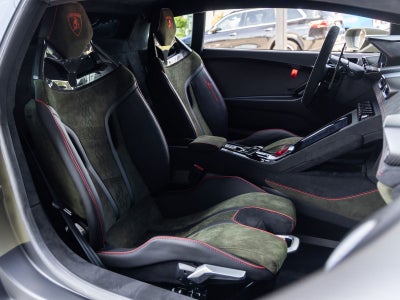 2024 Lamborghini Huracan Sterrato Base
