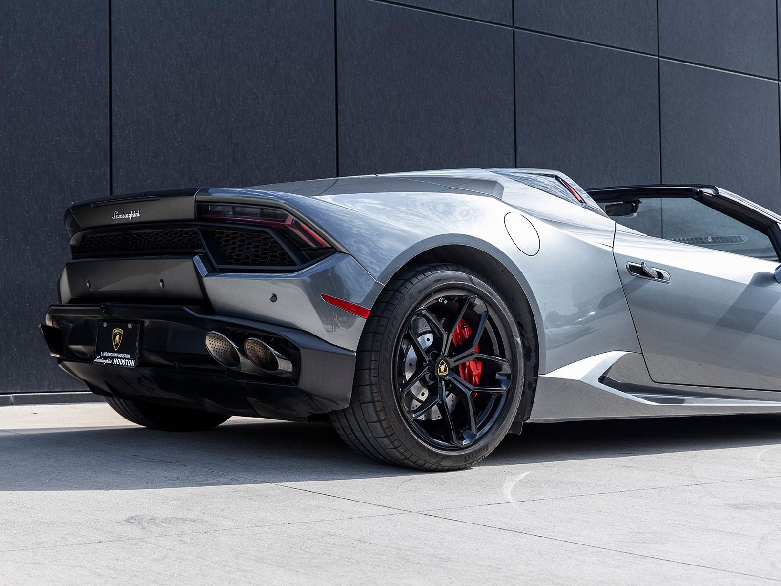 2019 Lamborghini Huracan LP580-2S