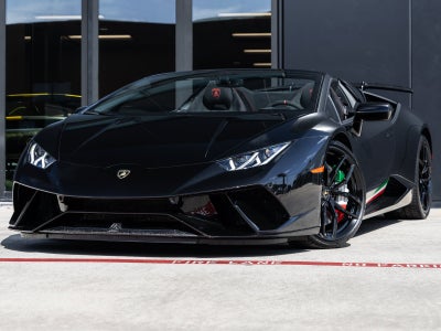 2019 Lamborghini Huracan Performante