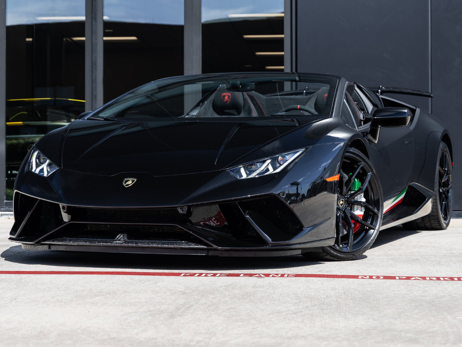 2019 Lamborghini Huracan Performante