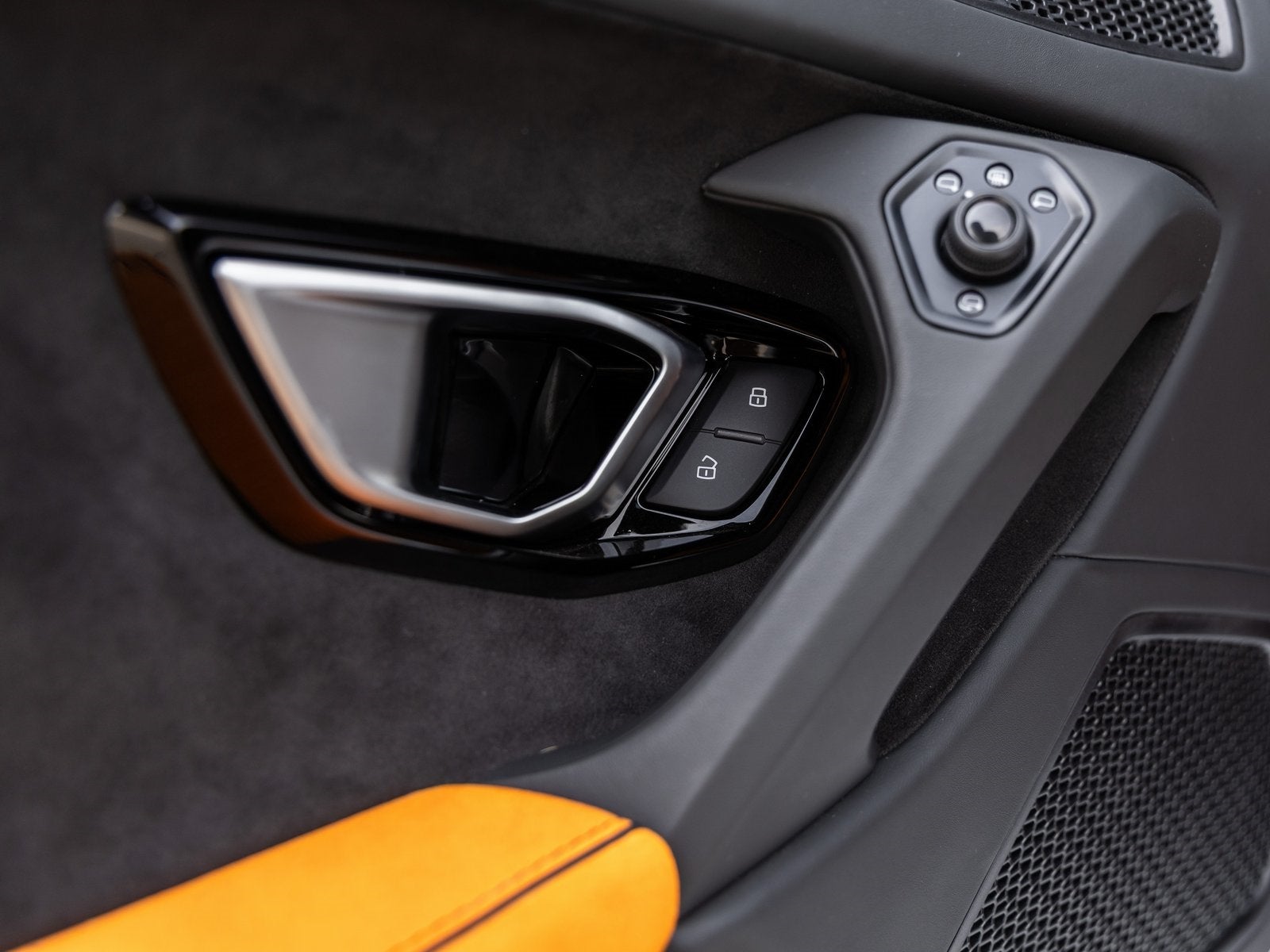 2023 Lamborghini Huracan EVO Base