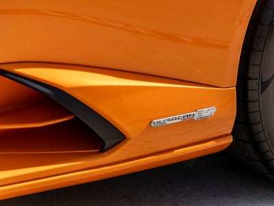 2021 Lamborghini Huracan EVO Base