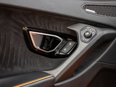 2021 Lamborghini Huracan EVO Base
