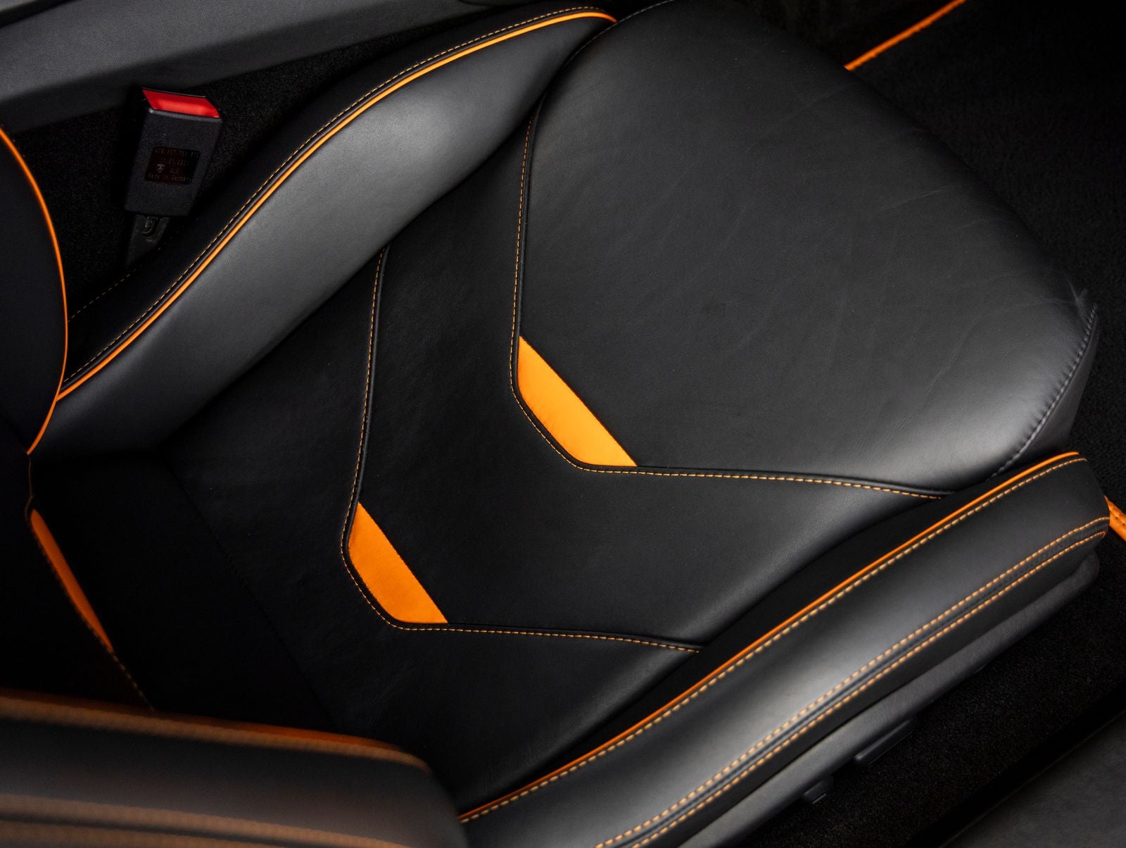 2021 Lamborghini Huracan EVO Base