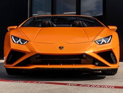 2021 Lamborghini Huracan EVO Base