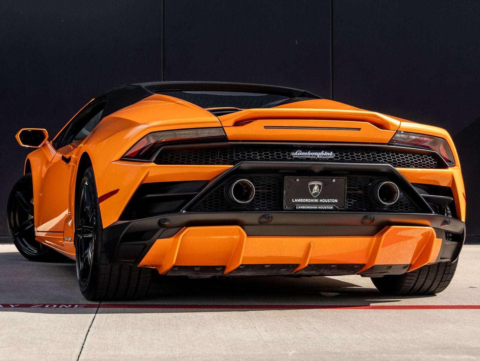 2021 Lamborghini Huracan EVO Base