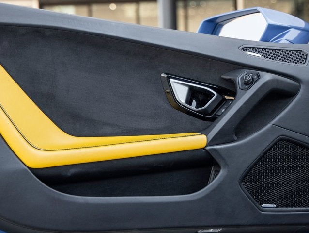 2020 Lamborghini Huracan EVO Base