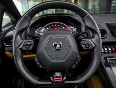 2020 Lamborghini Huracan EVO Base