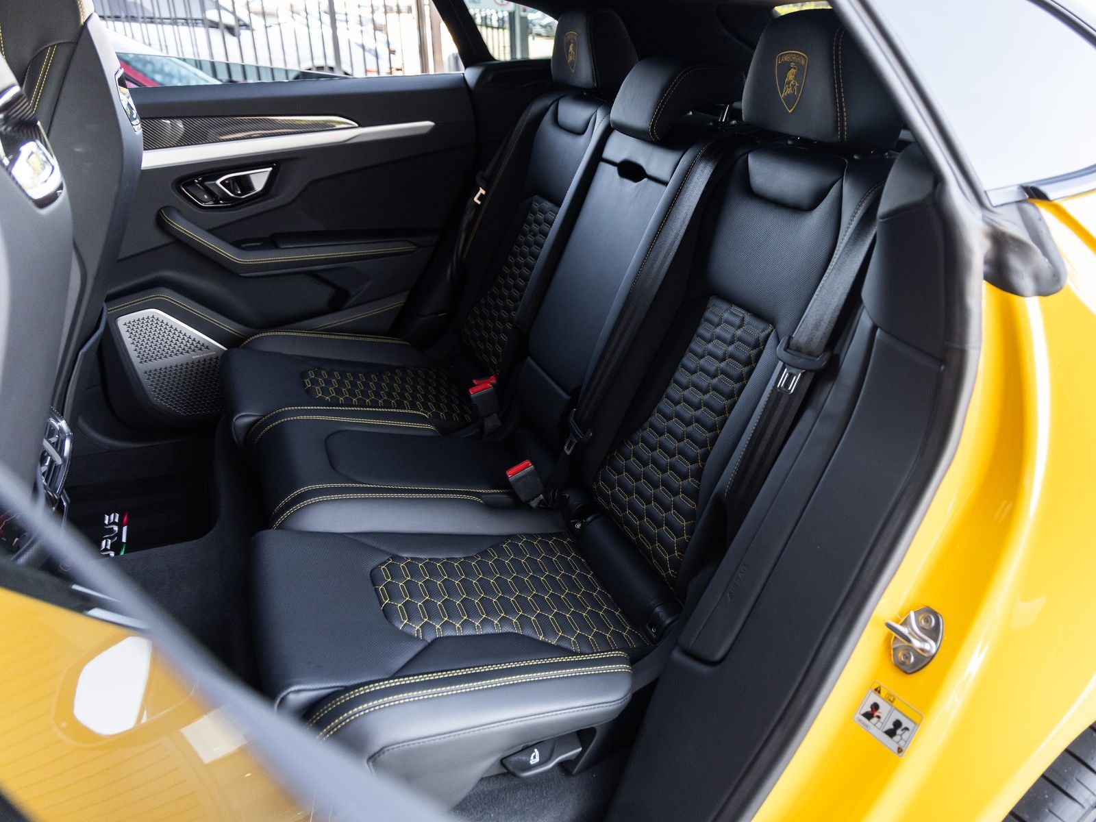 2021 Lamborghini Urus Base