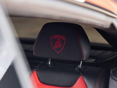 2022 Lamborghini Urus Base