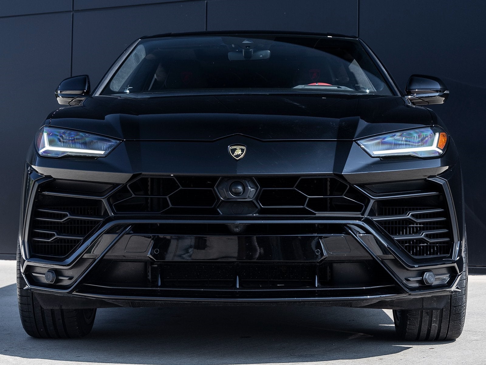 2022 Lamborghini Urus Base