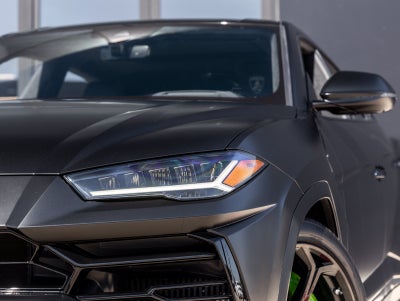 2021 Lamborghini Urus Base