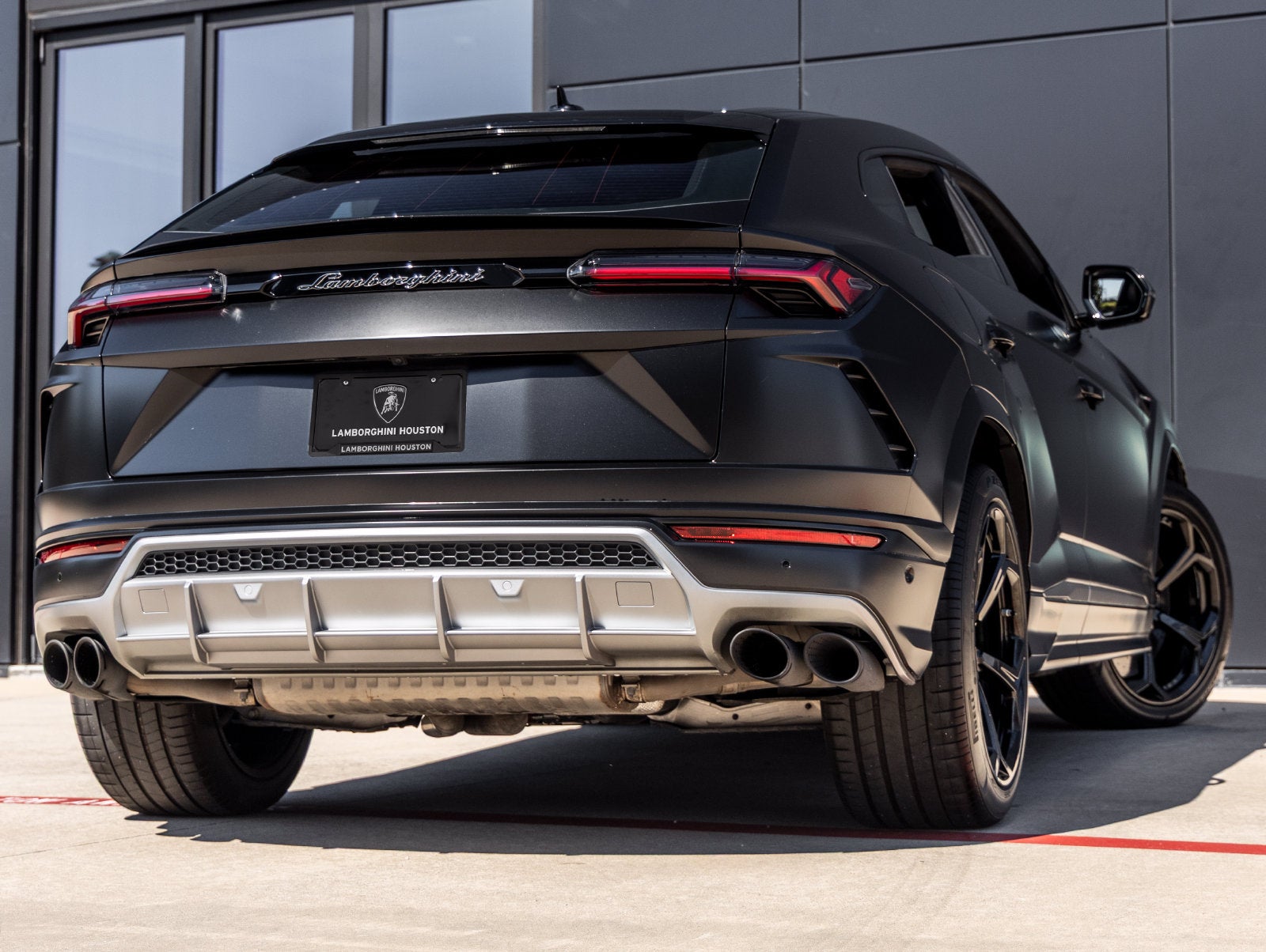 2021 Lamborghini Urus Base