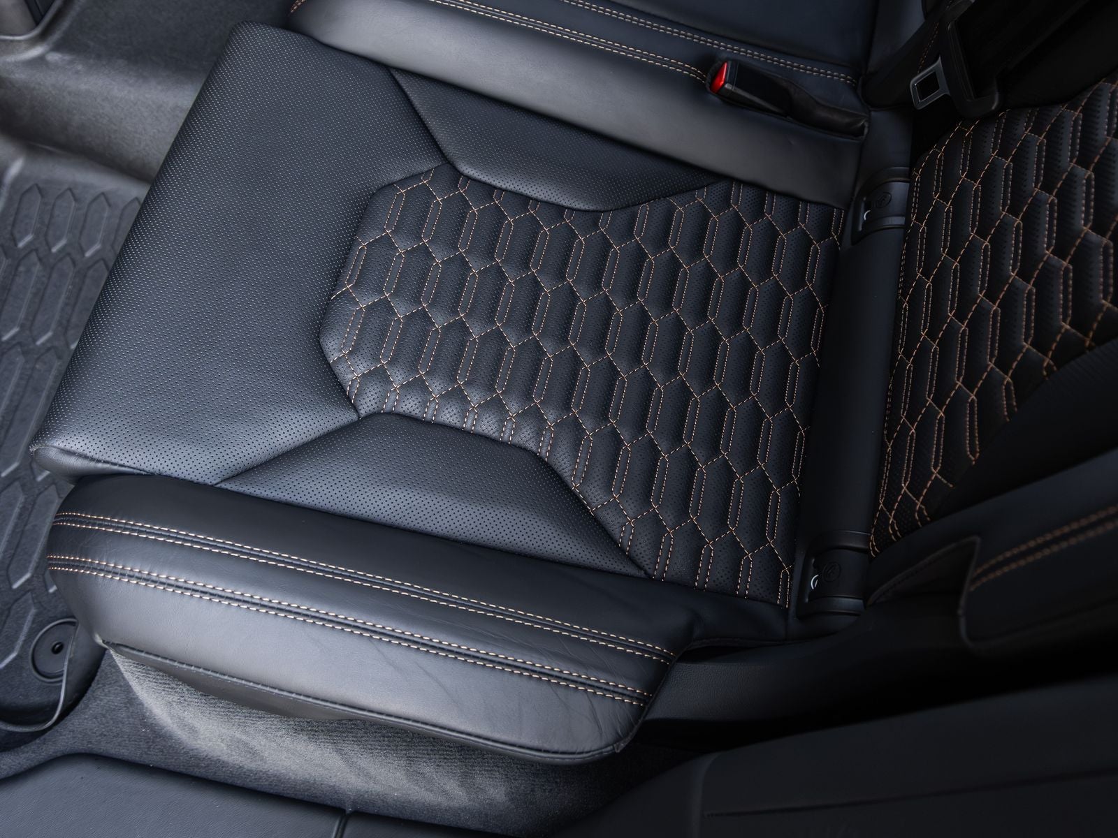 2021 Lamborghini Urus Base