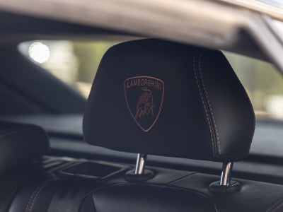 2021 Lamborghini Urus Base