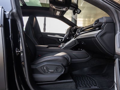 2021 Lamborghini Urus Base