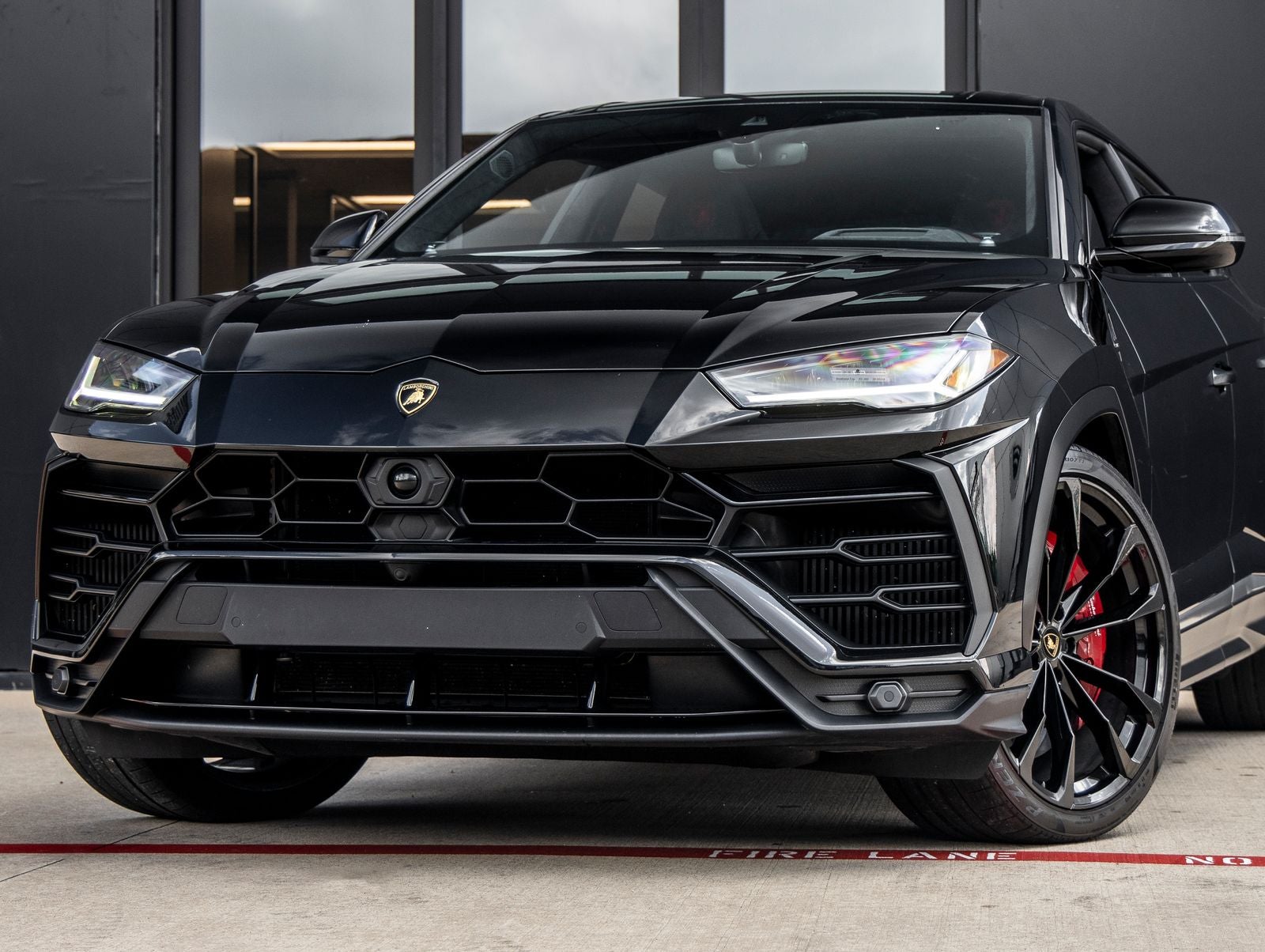 2022 Lamborghini Urus Base
