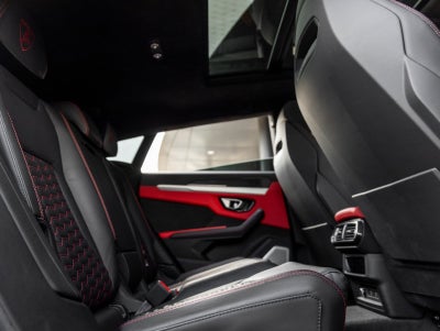 2022 Lamborghini Urus Base
