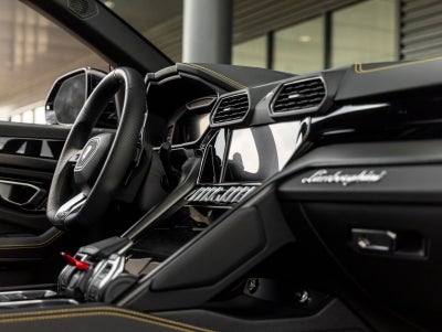 2024 Lamborghini Urus S