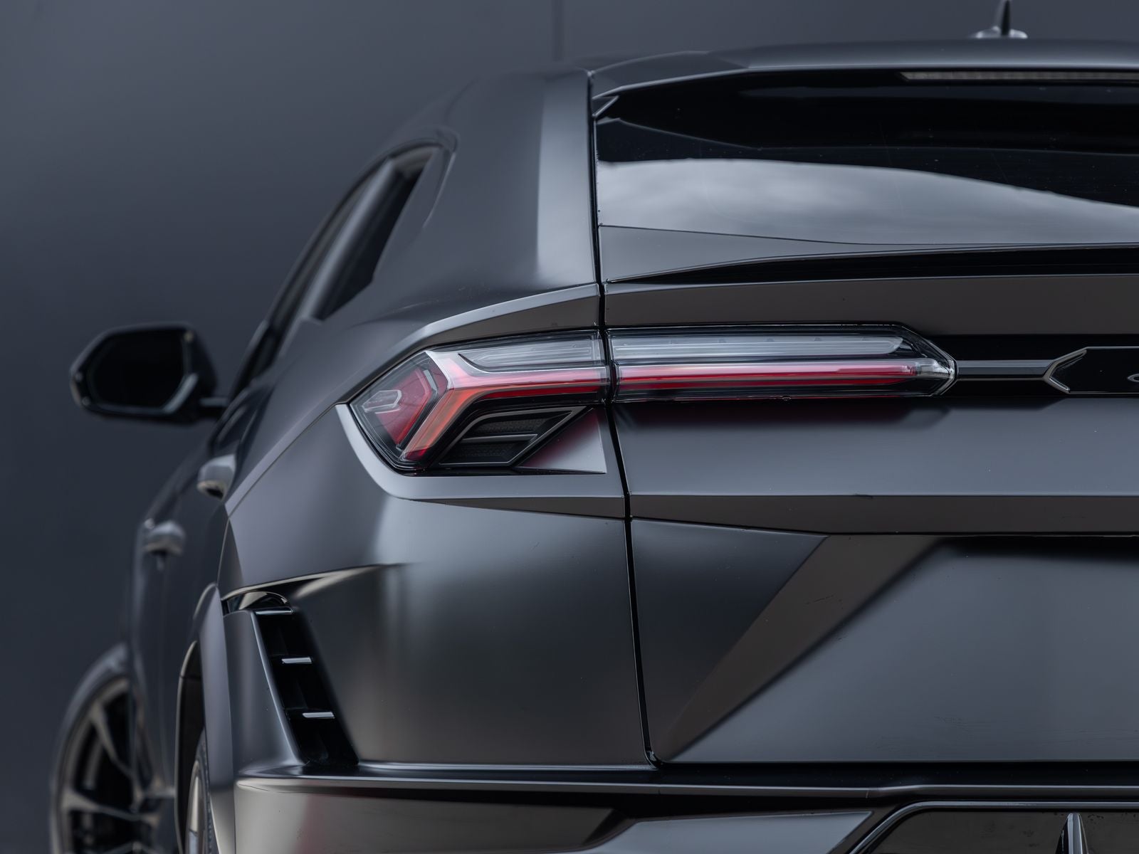 2023 Lamborghini Urus S