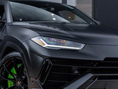 2023 Lamborghini Urus S