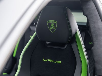 2023 Lamborghini Urus S