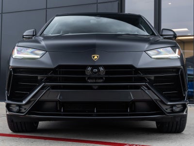 2023 Lamborghini Urus S