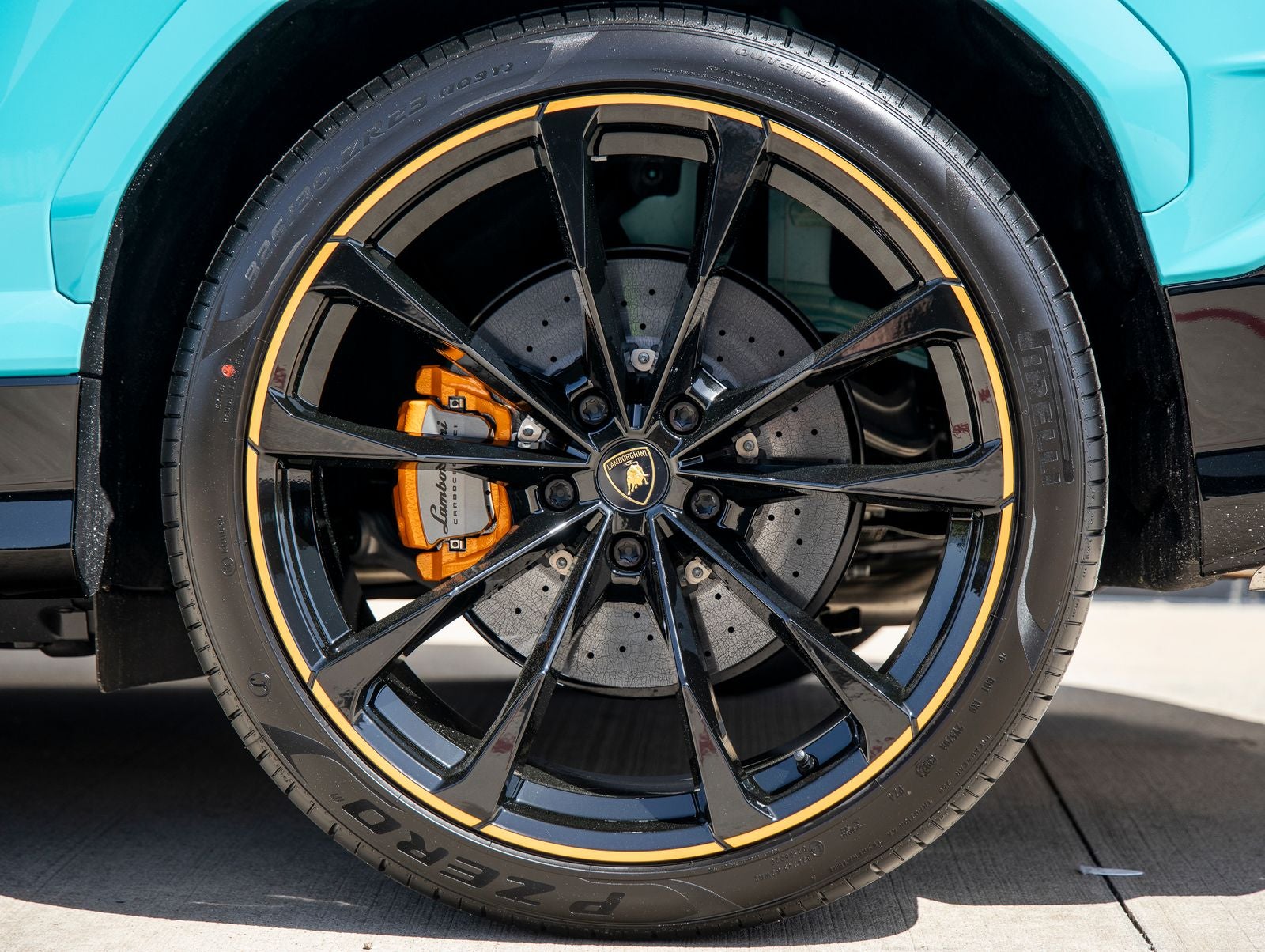 2024 Lamborghini Urus S