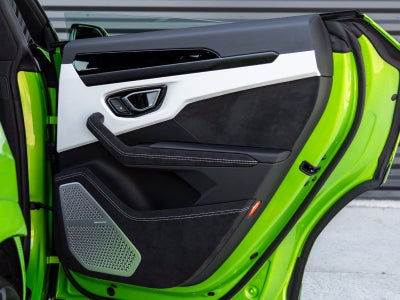2024 Lamborghini Urus S