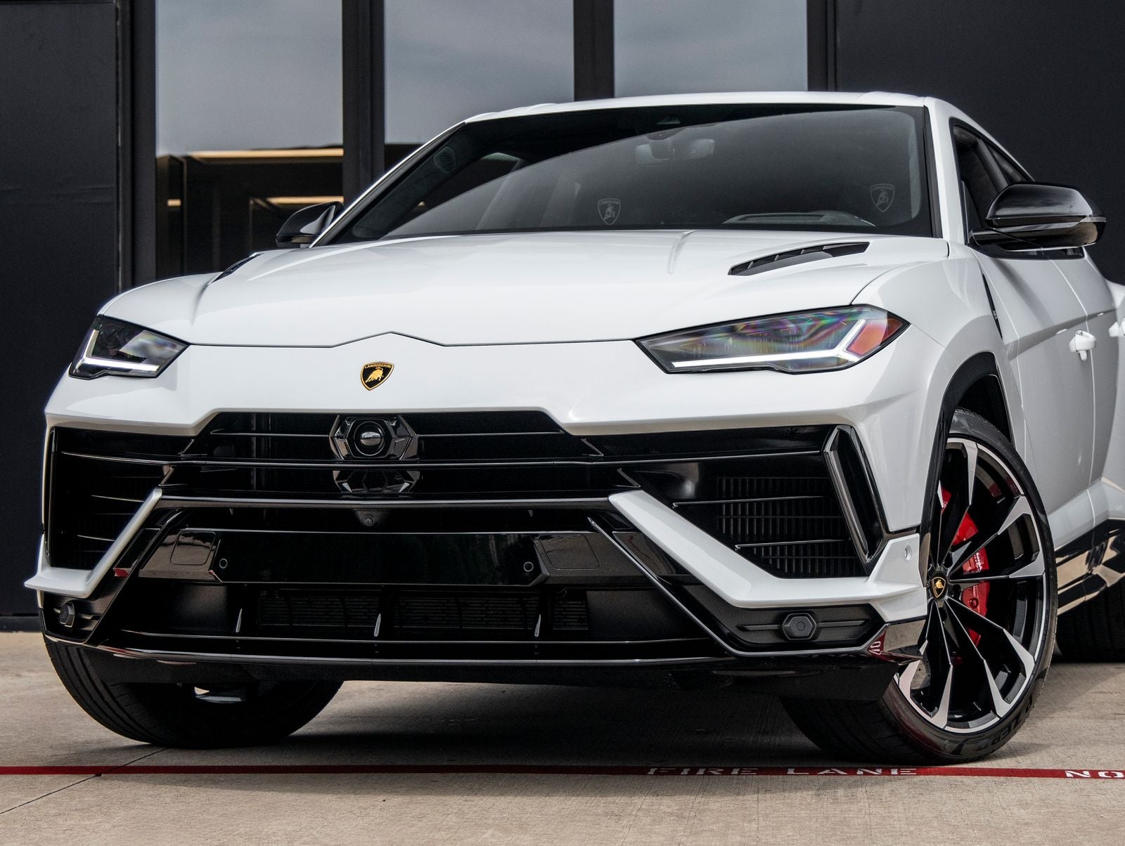 2024 Lamborghini Urus S