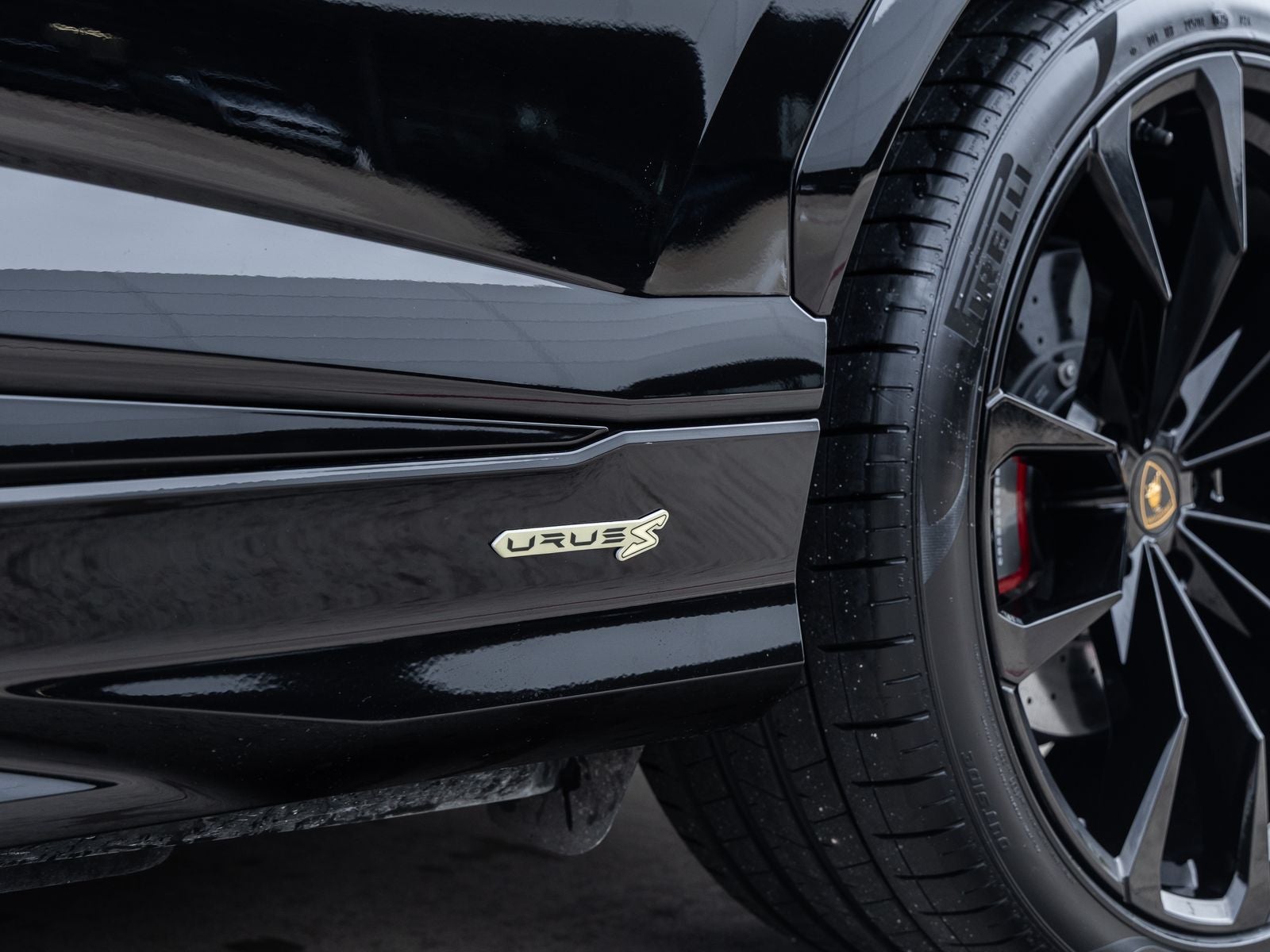 2024 Lamborghini Urus S