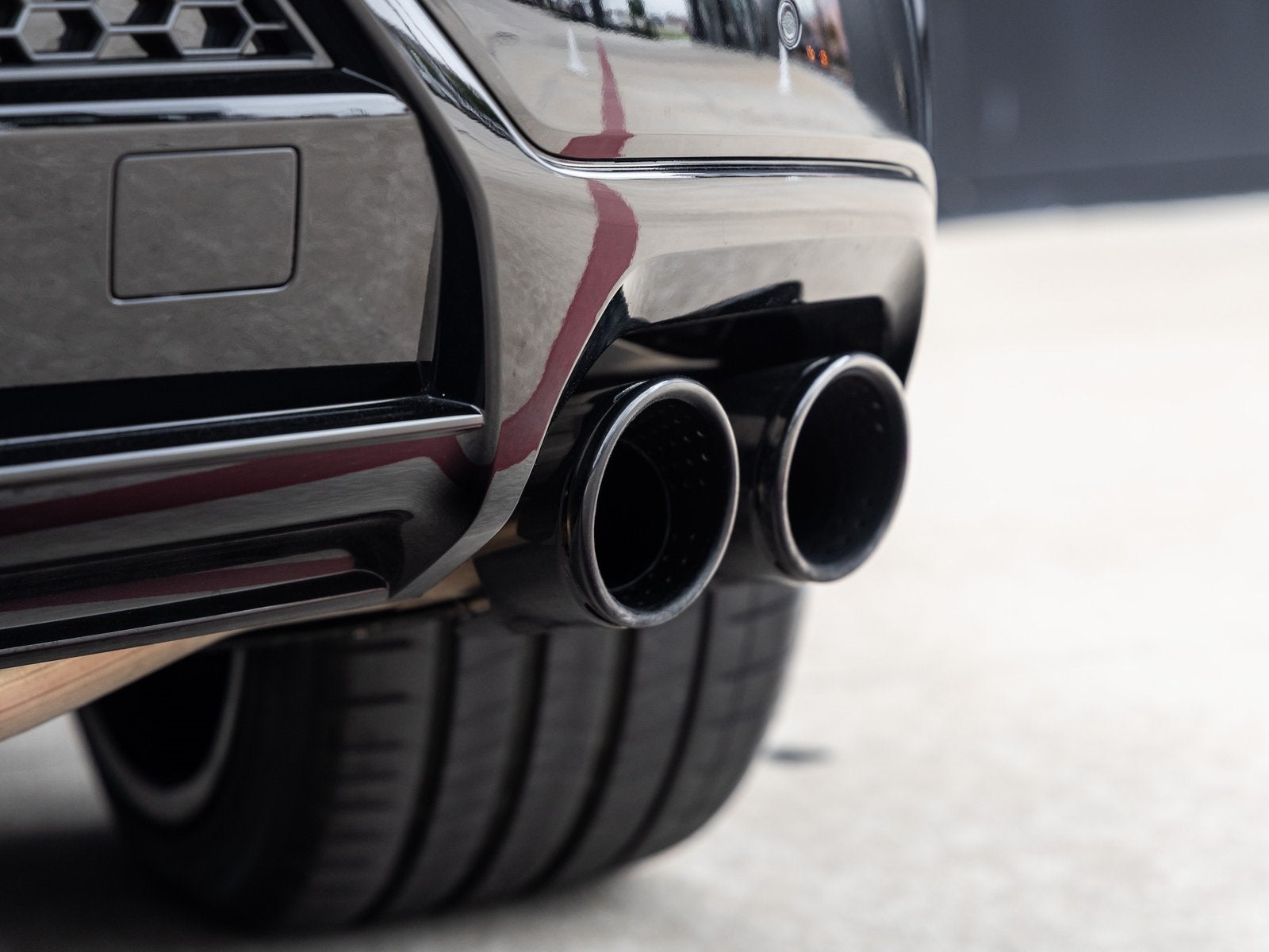 2024 Lamborghini Urus S