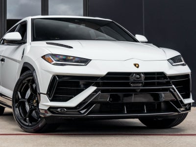 2024 Lamborghini Urus Performante