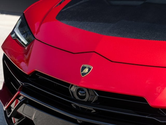 2024 Lamborghini Urus Performante