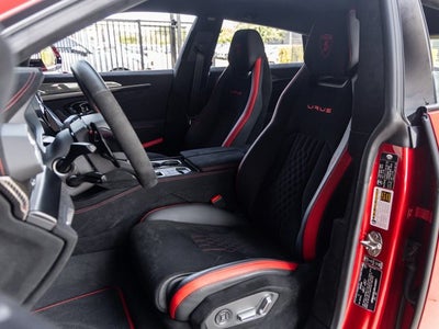 2024 Lamborghini Urus Performante