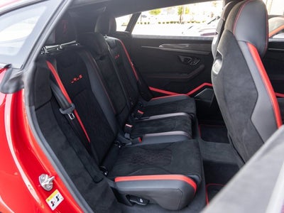 2024 Lamborghini Urus Performante
