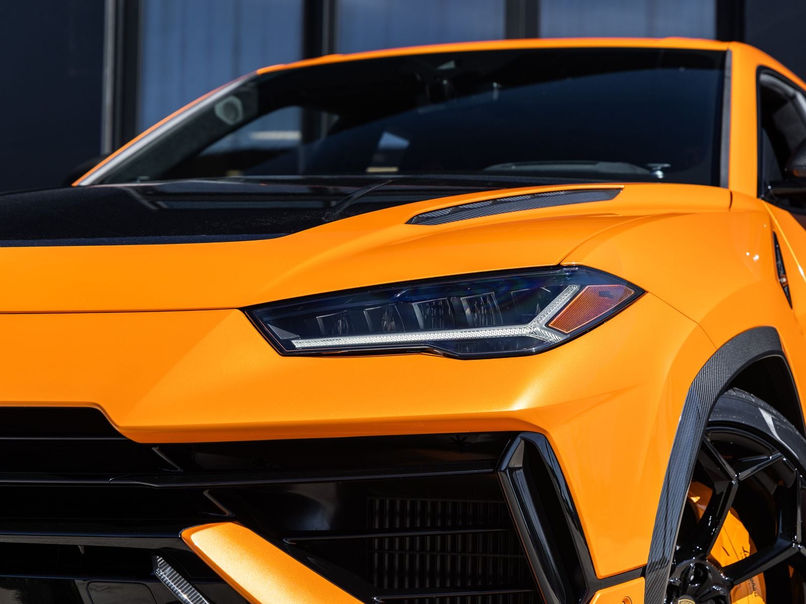 2024 Lamborghini Urus Performante