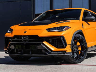 2024 Lamborghini Urus Performante