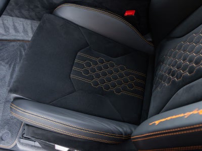 2024 Lamborghini Urus Performante