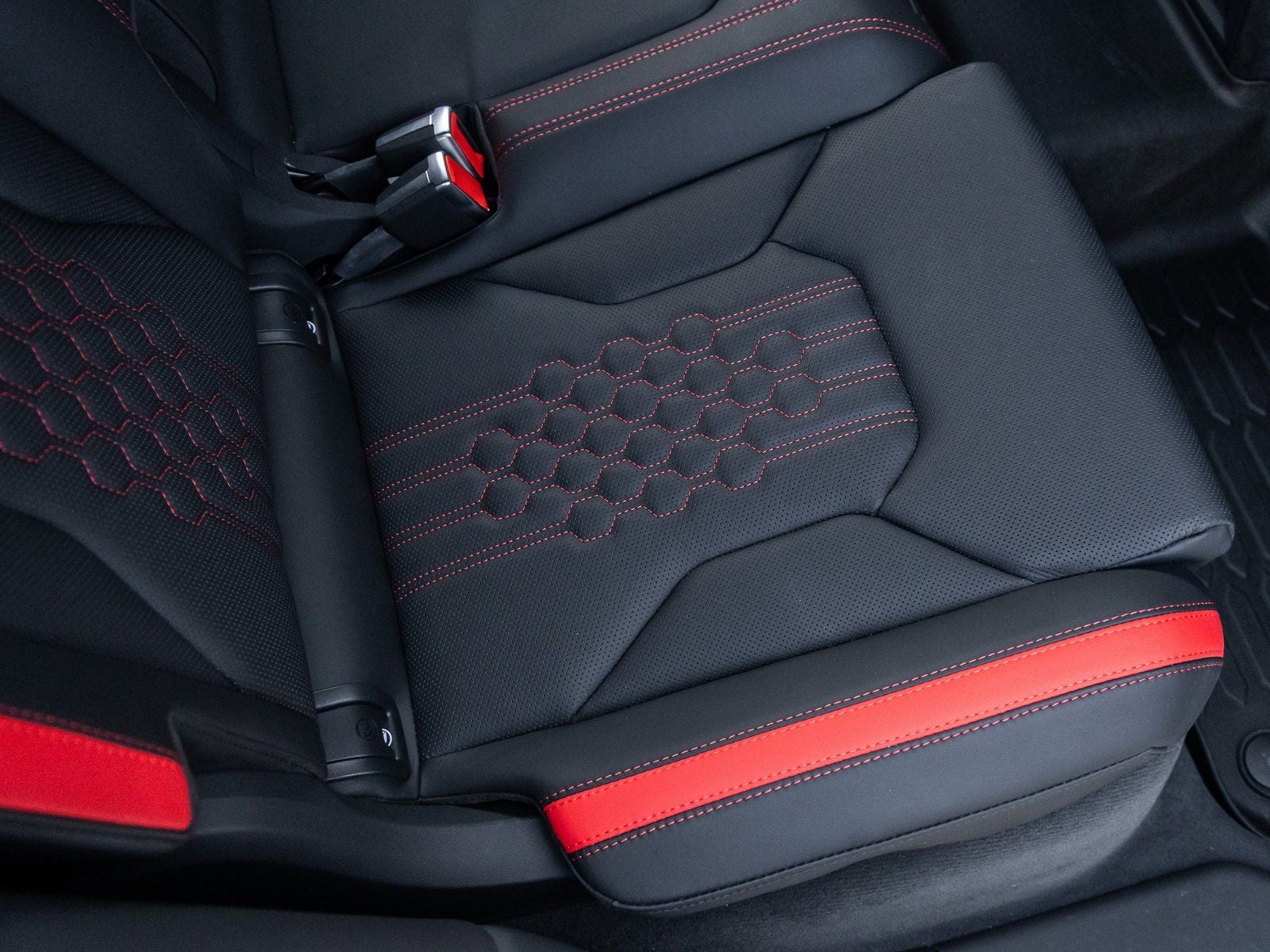 2024 Lamborghini Urus Performante