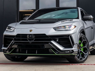 2024 Lamborghini Urus Performante
