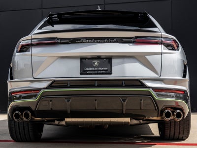 2024 Lamborghini Urus Performante