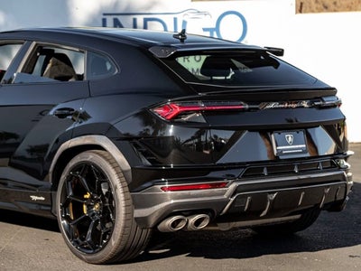 2024 Lamborghini Urus Performante