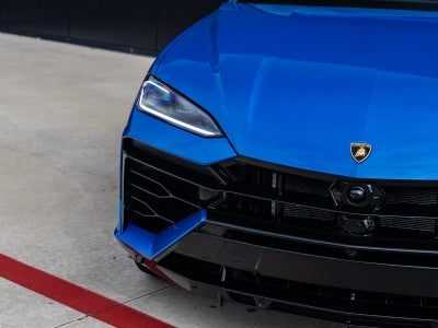 2025 Lamborghini Urus SE