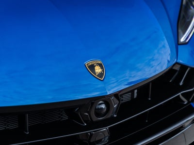 2025 Lamborghini Urus SE