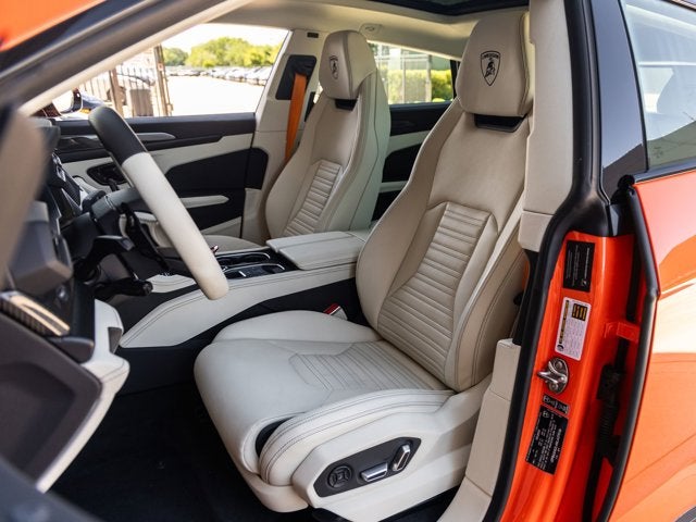 2025 Lamborghini Urus SE