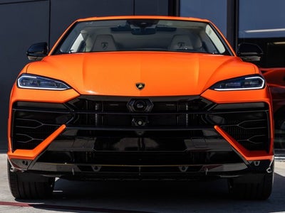 2025 Lamborghini Urus SE