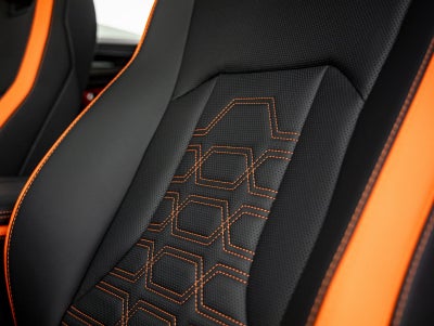 2025 Lamborghini Urus SE