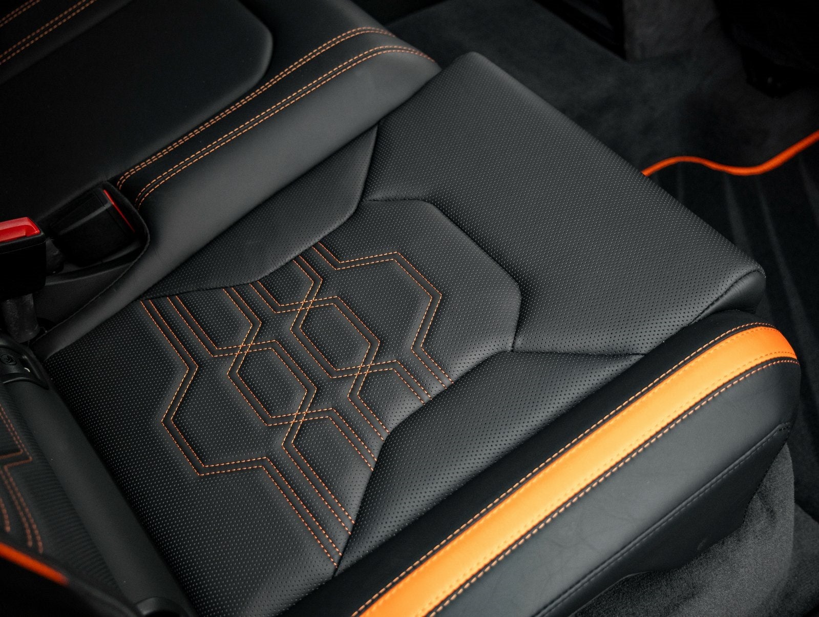 2025 Lamborghini Urus SE